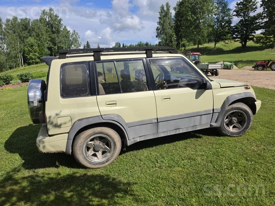 Suzuki Vitara 1991 photo 2
