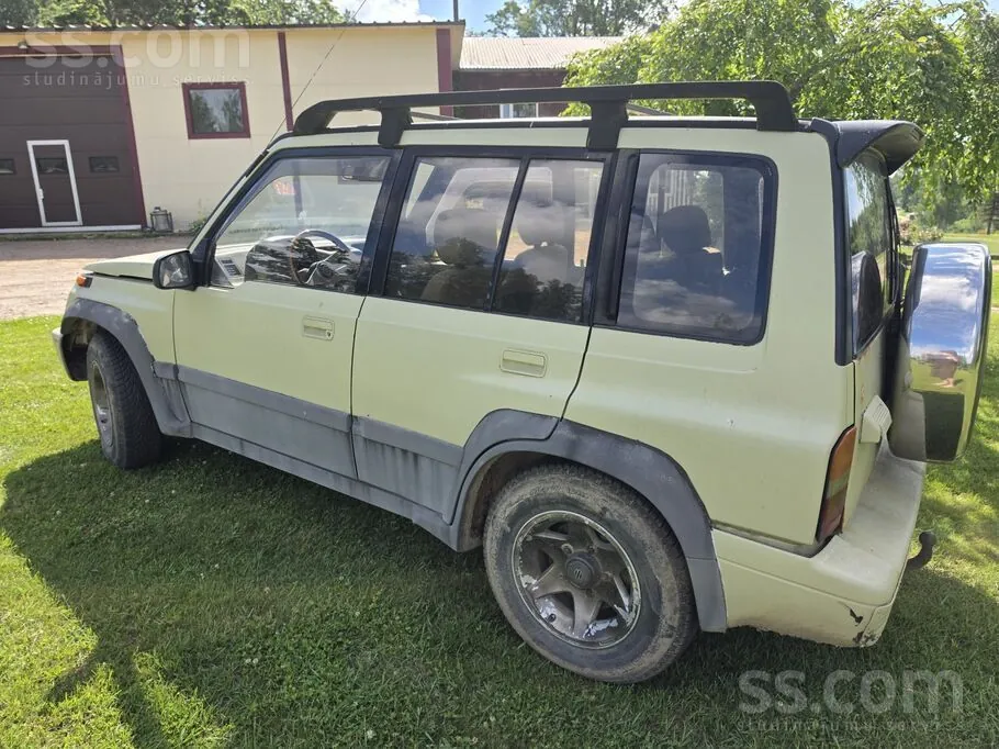 Suzuki Vitara 1991 photo 4