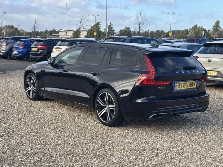 Volvo V60 2019 photo 4
