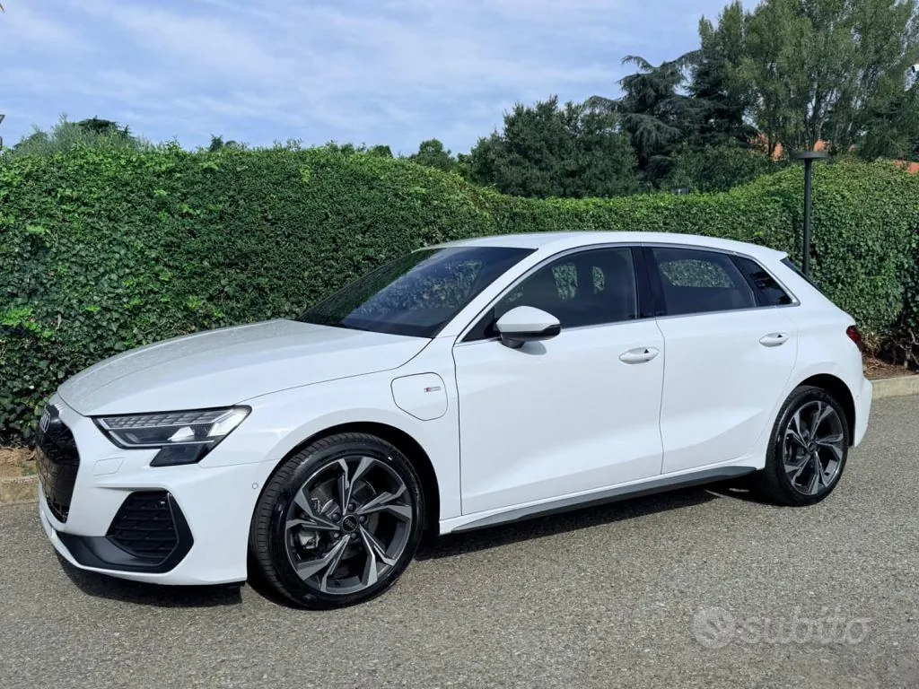 Audi A3 2025 photo 3