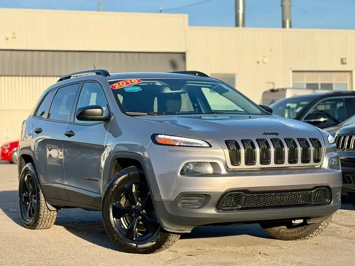 Jeep Cherokee 2016 photo 2