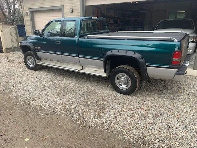 Dodge Ram 2500 1996 photo 2