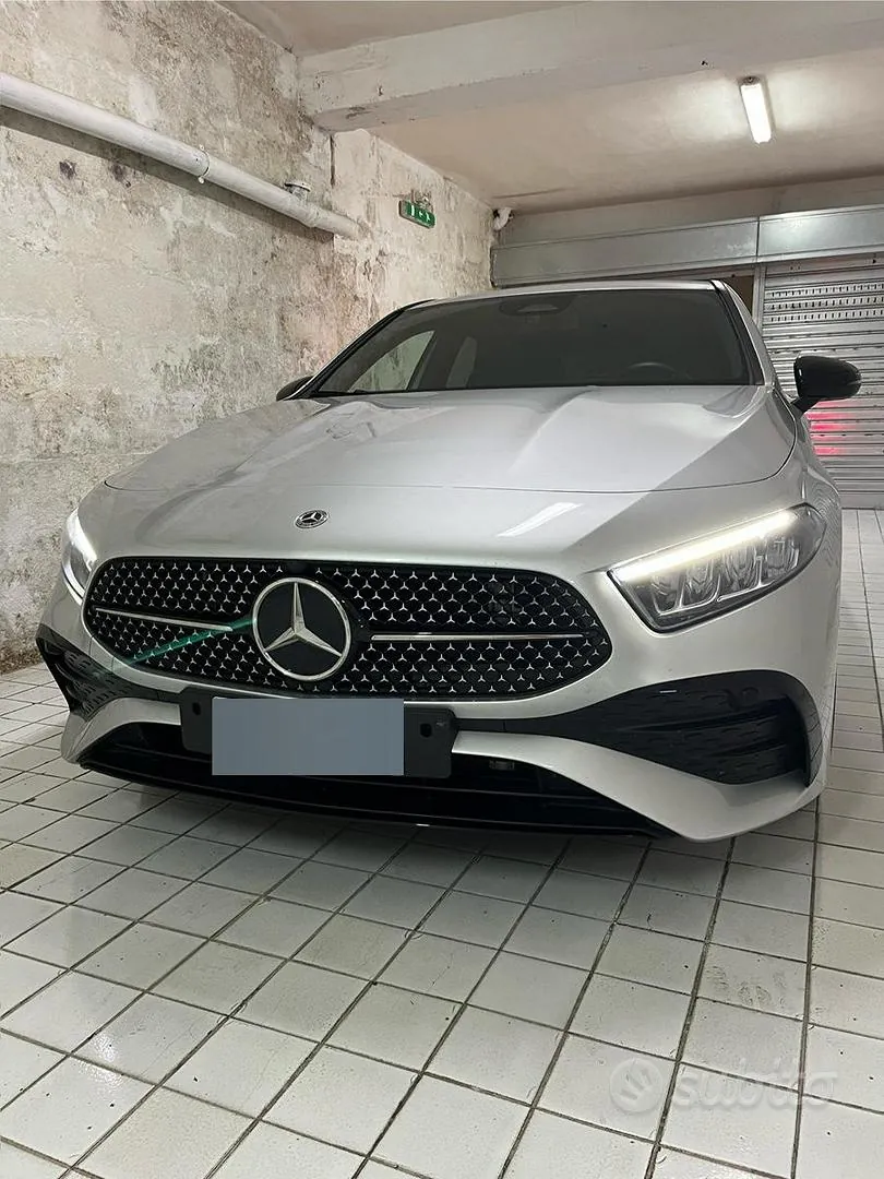 Mercedes-Benz A 180