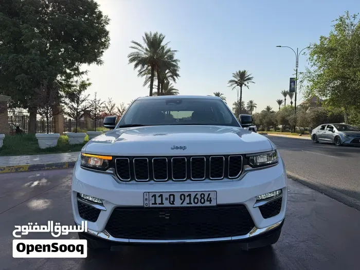 Jeep Grand Cherokee 2024 photo 4