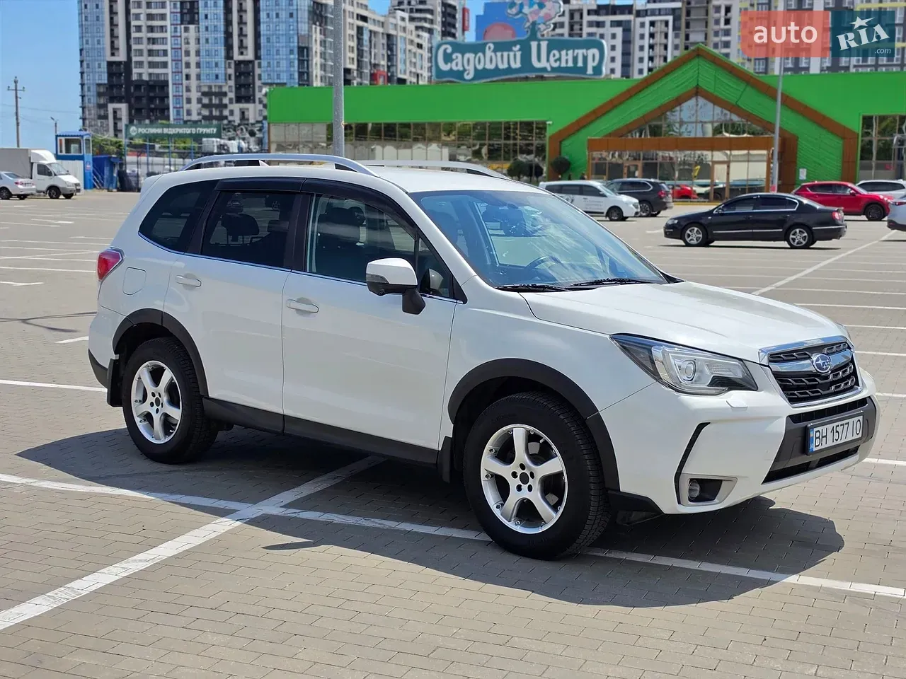 Subaru Forester 2018 photo 2