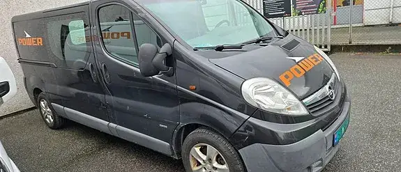Opel Vivaro 2011 photo 3