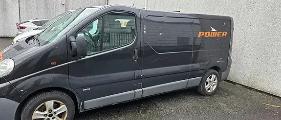 Opel Vivaro 2011 photo 2