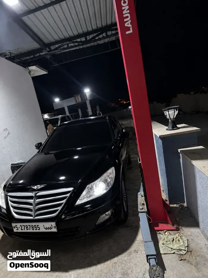 Genesis G70 2008 photo 2