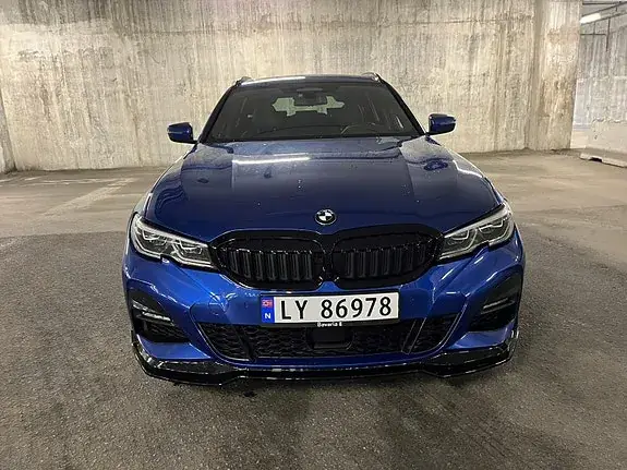 BMW 330E