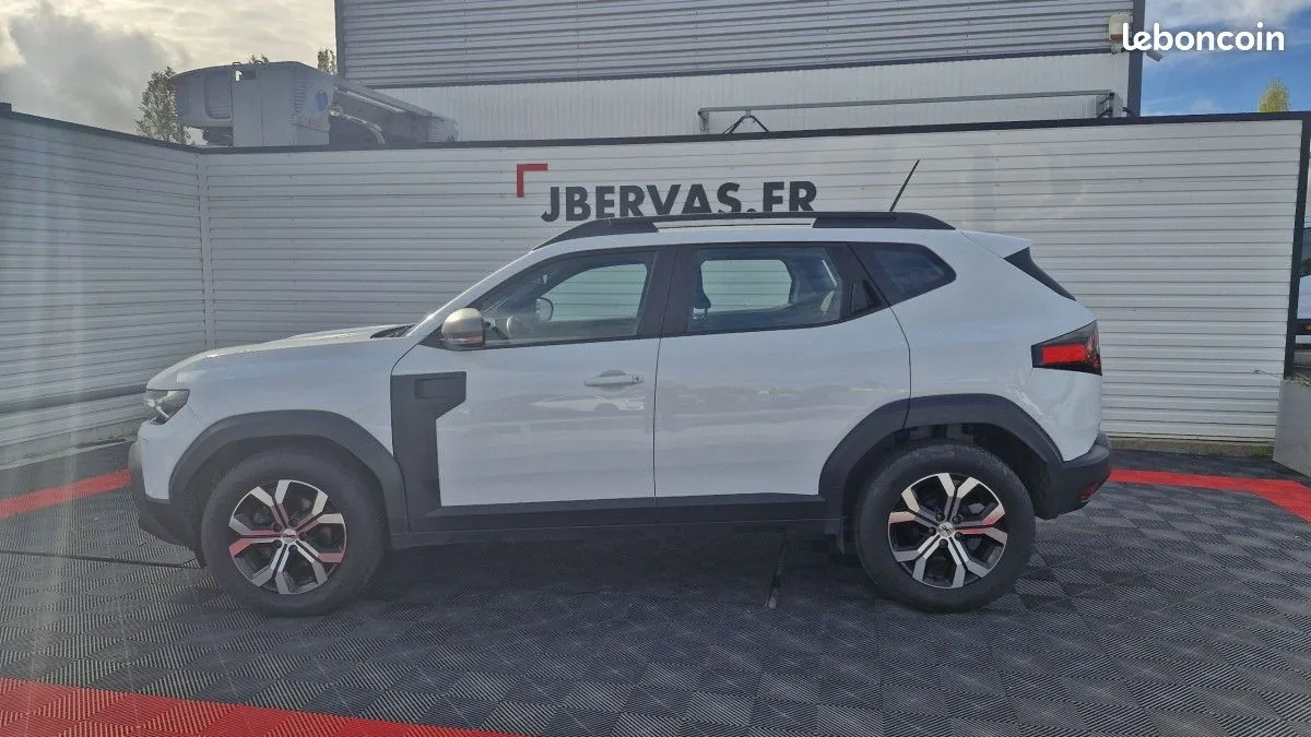 Dacia Duster 2025 photo 3