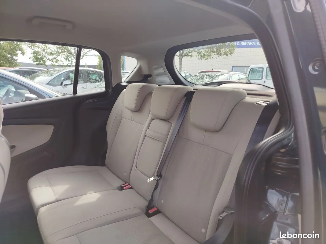 Ford B-Max 2013 photo 4