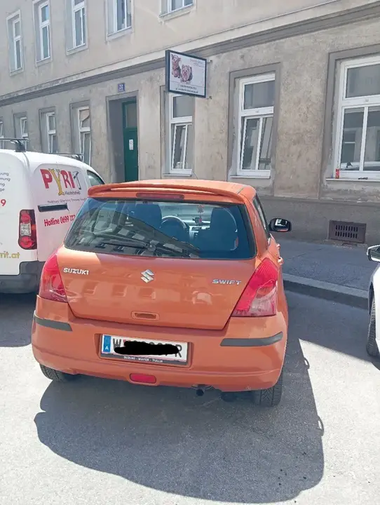 Suzuki Swift 2006 photo 3