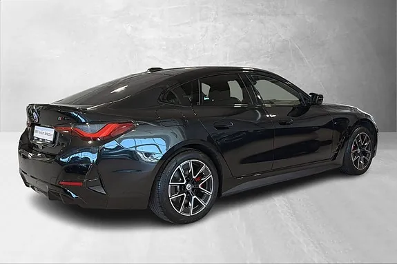 BMW I4 2023 photo 2