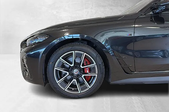 BMW I4 2023 photo 3