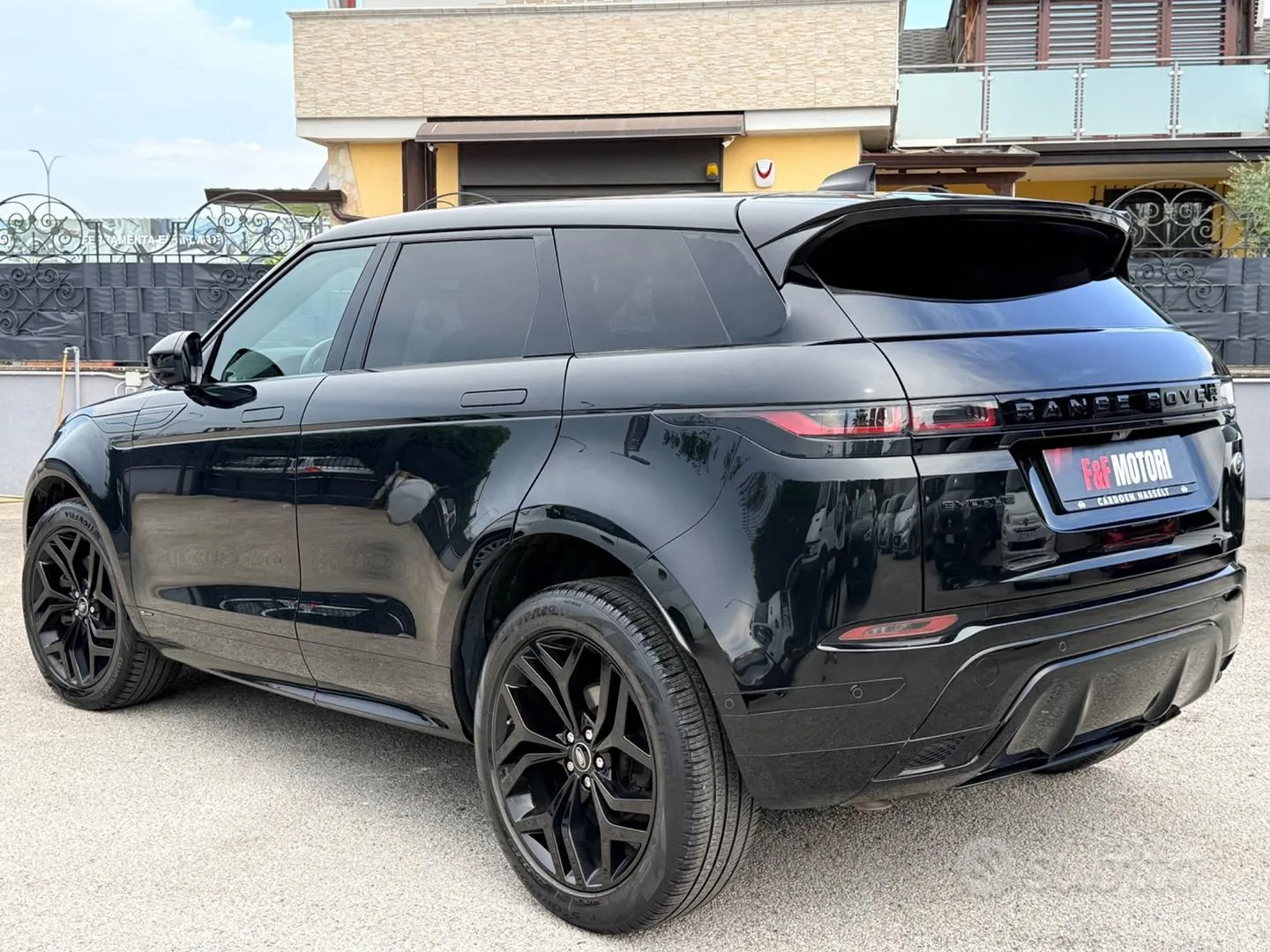Land Rover Range Rover Evoque 2021 photo 4