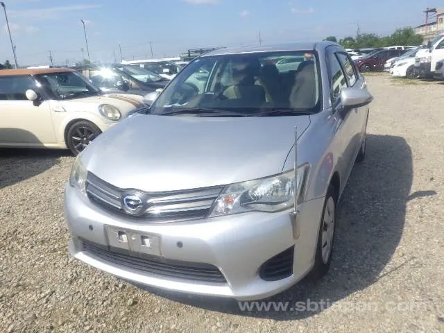 Toyota Corolla Axio G 2013 photo 2