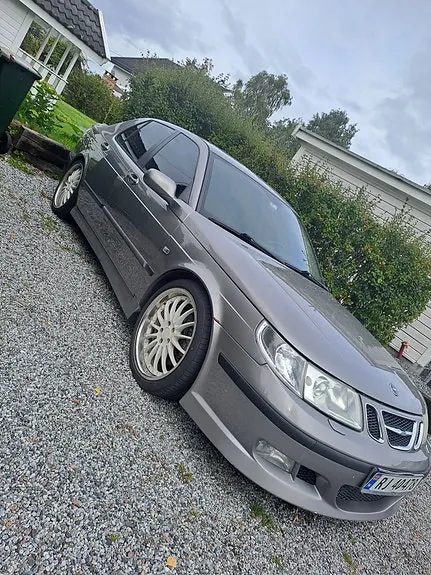 Saab 9-5