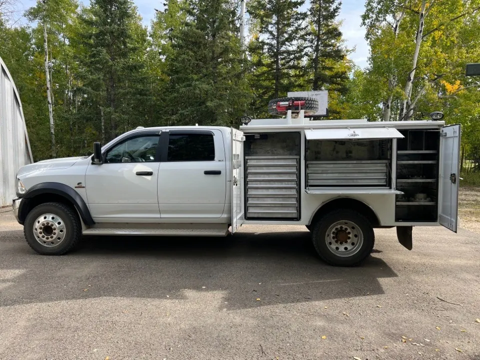 Dodge 4500 2013 photo 2