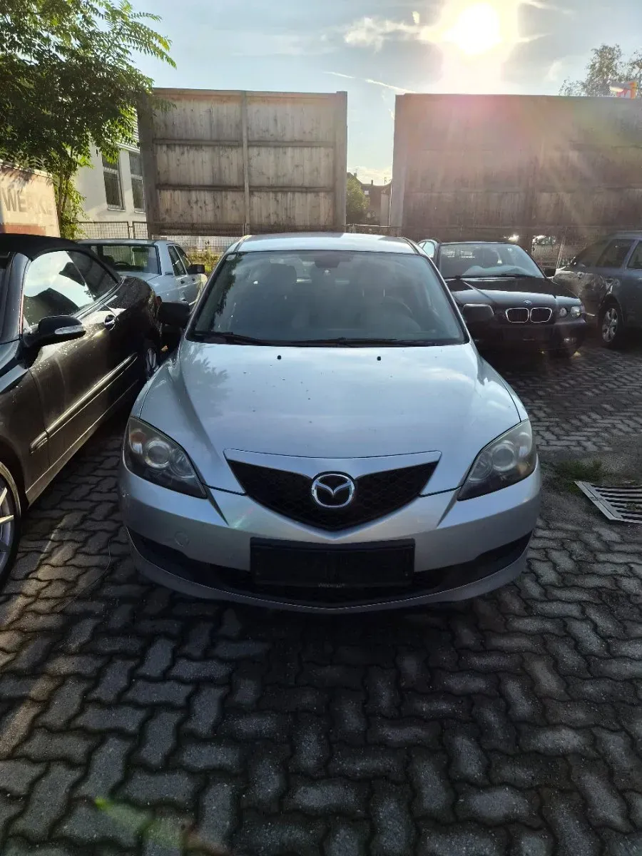 Mazda Mazda3