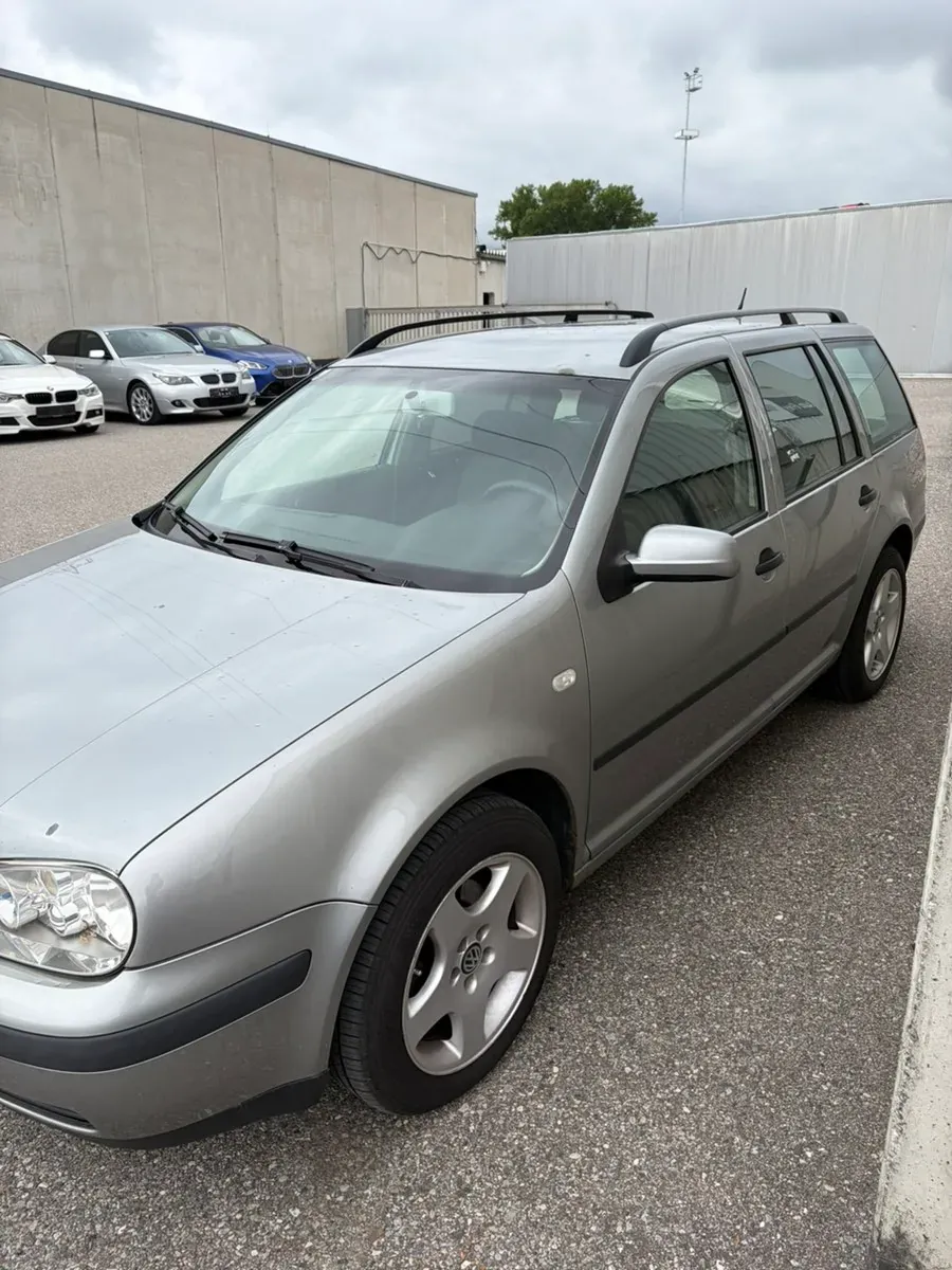 Volkswagen Golf 2003 photo 3