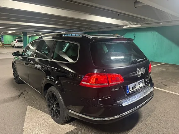 Volkswagen Passat 2013 photo 2