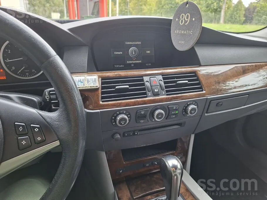 BMW 525I 2007 photo 4