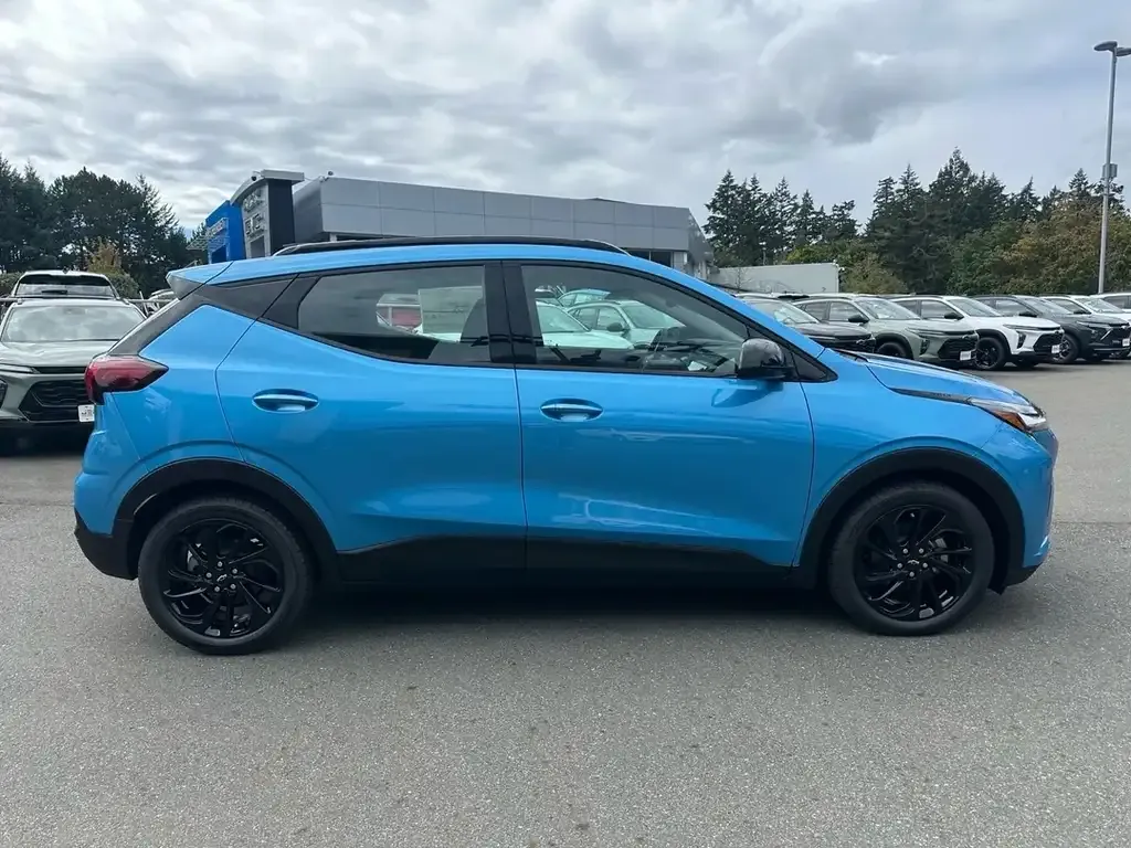 Chevrolet Bolt 2027 photo 4
