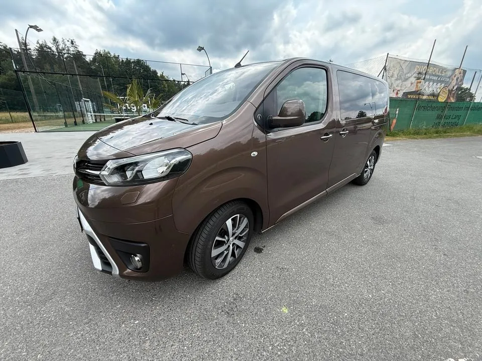 Toyota Proace Verso