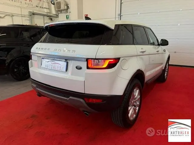 Land Rover Range Rover Evoque 2018 photo 4