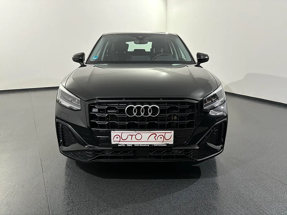 Audi Q2 2023 photo 2