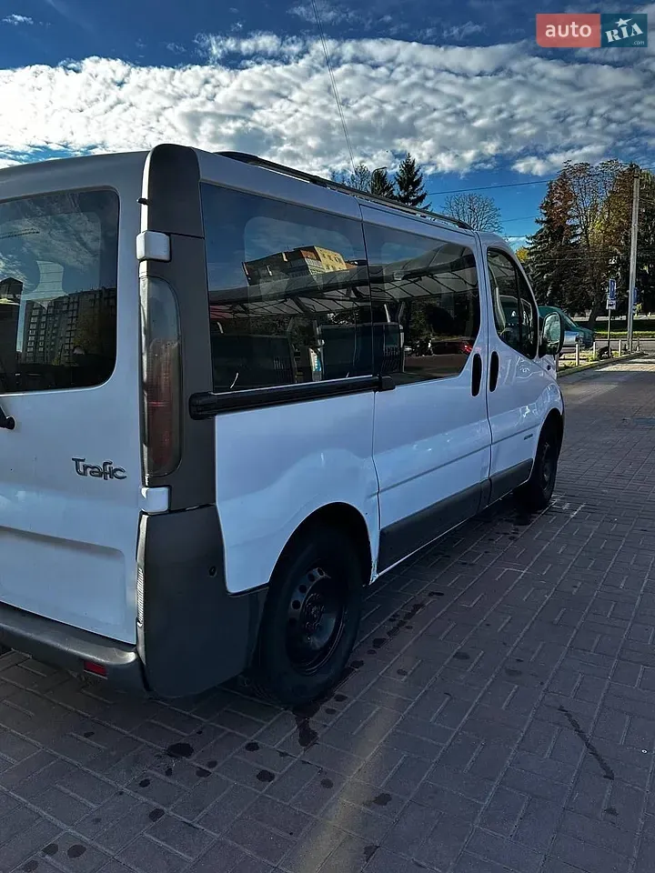 Renault Trafic 2003 photo 5