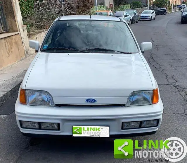 Ford Fiesta 1993 photo 3