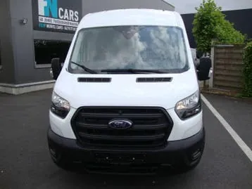Ford Transit 2023 photo 2