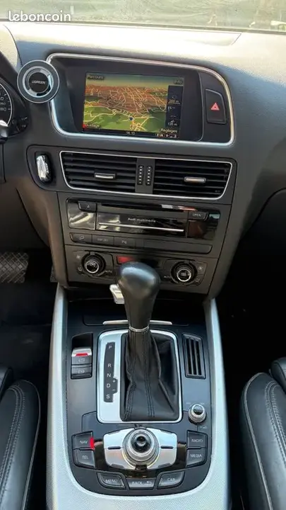 Audi Q5 2010 photo 4