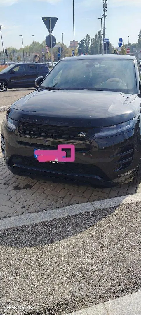 Land Rover Range Rover Evoque 2024 photo 3