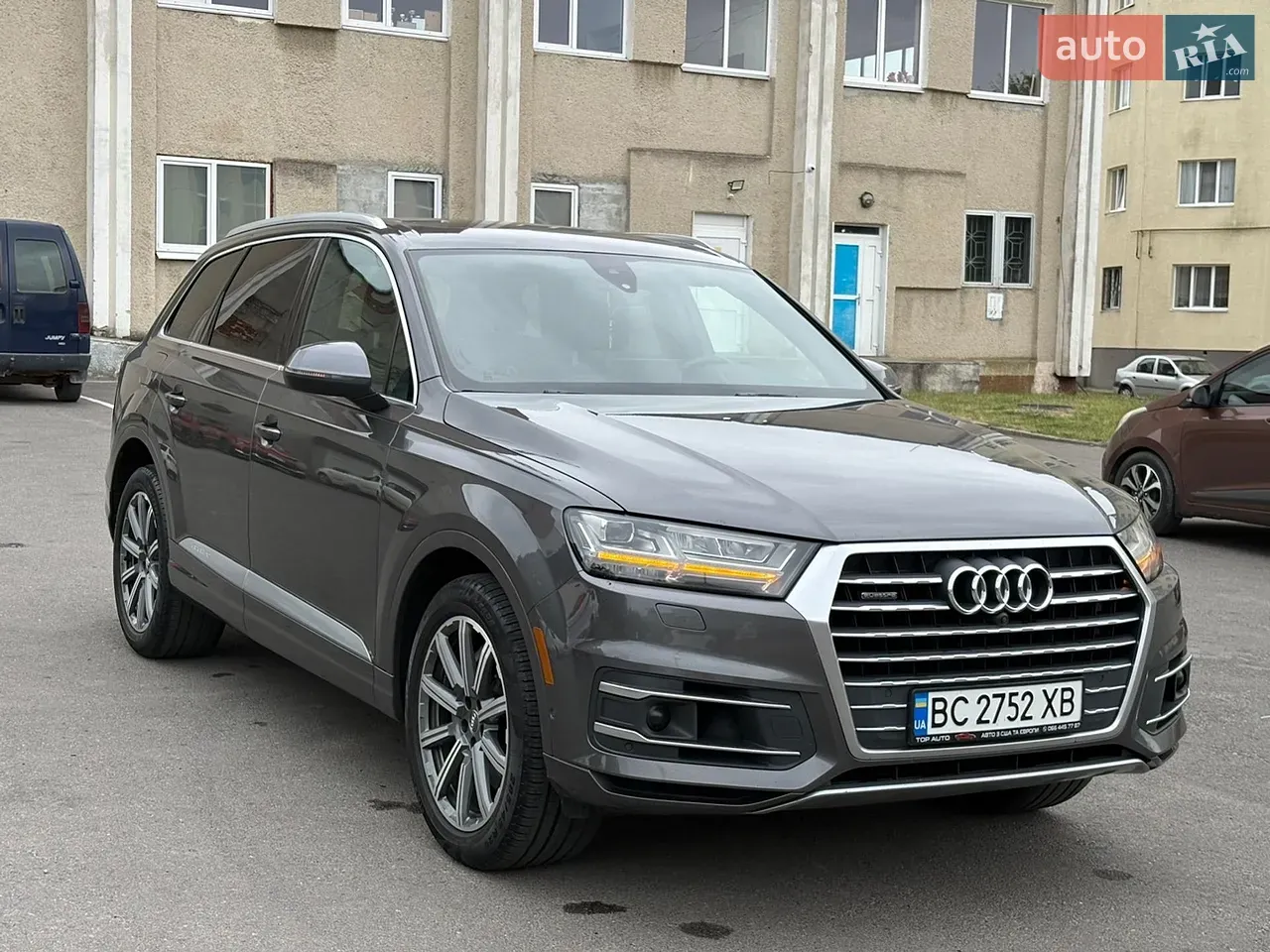 Audi Q7 2018 photo 2
