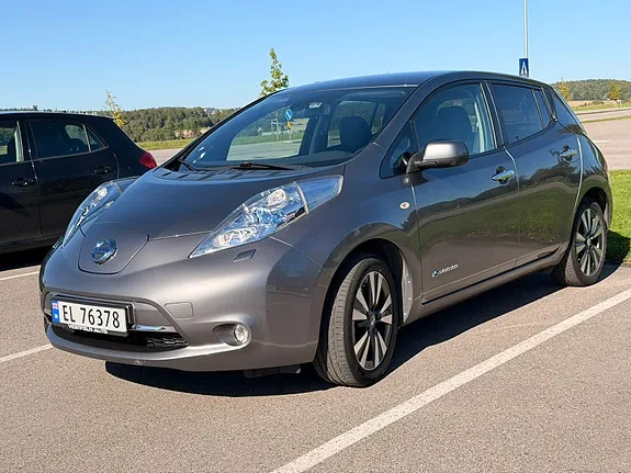 Nissan Leaf 2015 photo 3