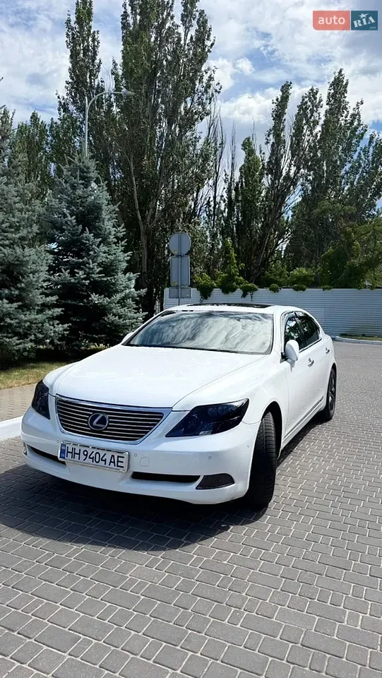 Lexus Ls