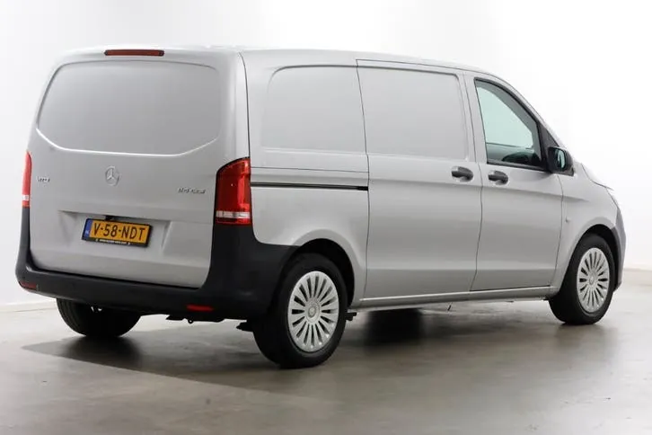 Mercedes-Benz Vito 2022 photo 2