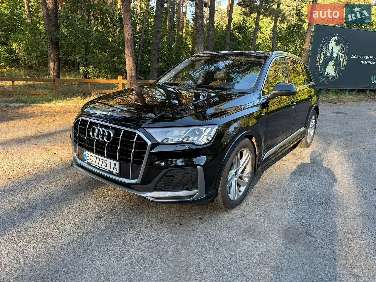 Audi Q7 2021 photo 5