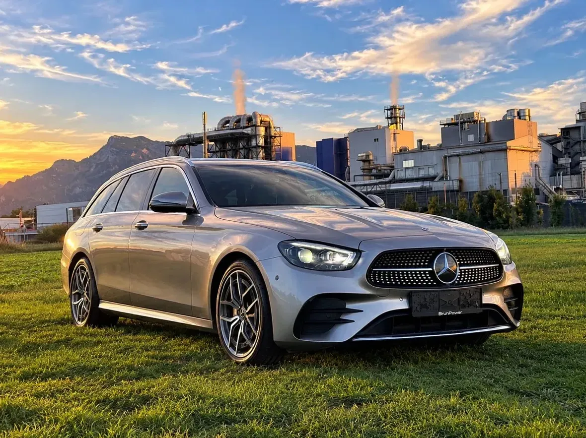 Mercedes-Benz E-Class 2021 photo 3