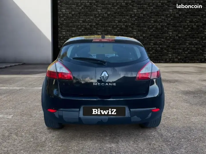 Renault Megane 2012 photo 4