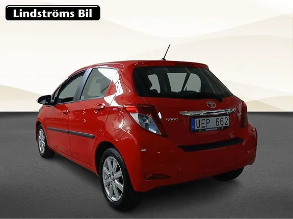 Toyota Yaris 2012 photo 4