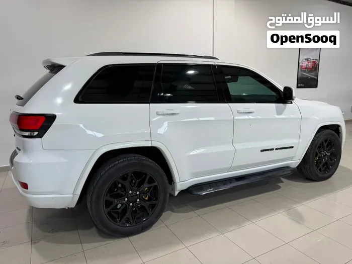 Jeep Grand Cherokee 2019 photo 2