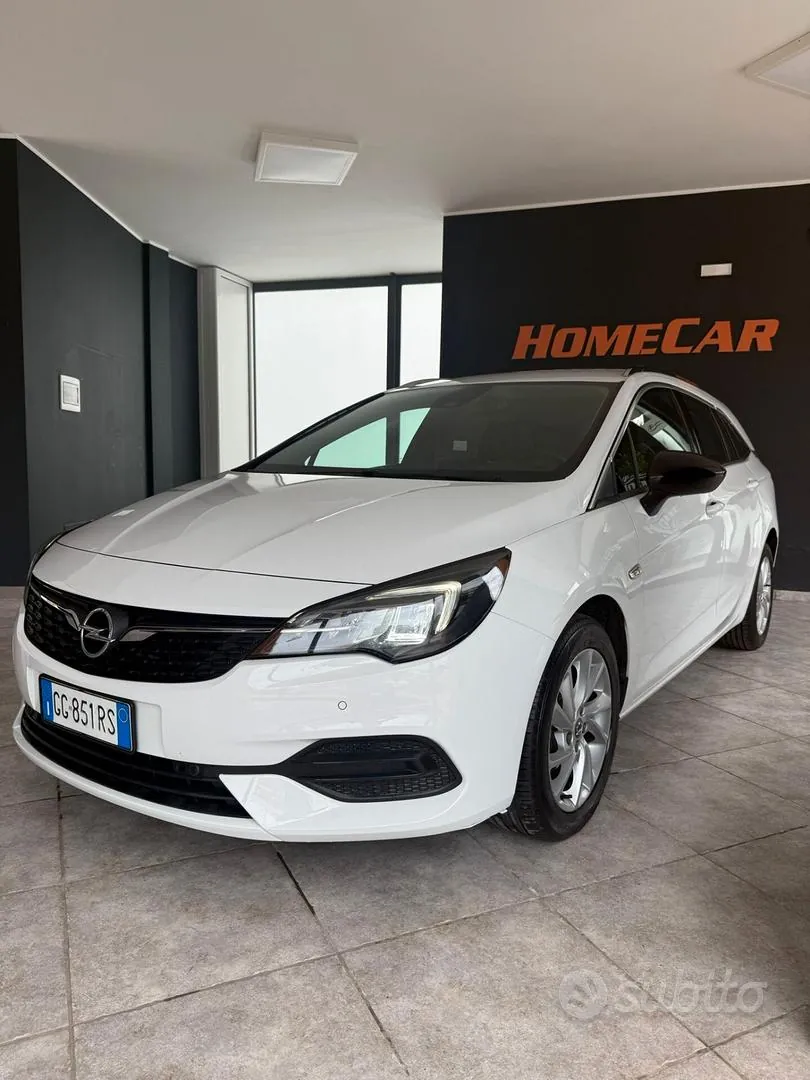 Opel Astra 2021 photo 3