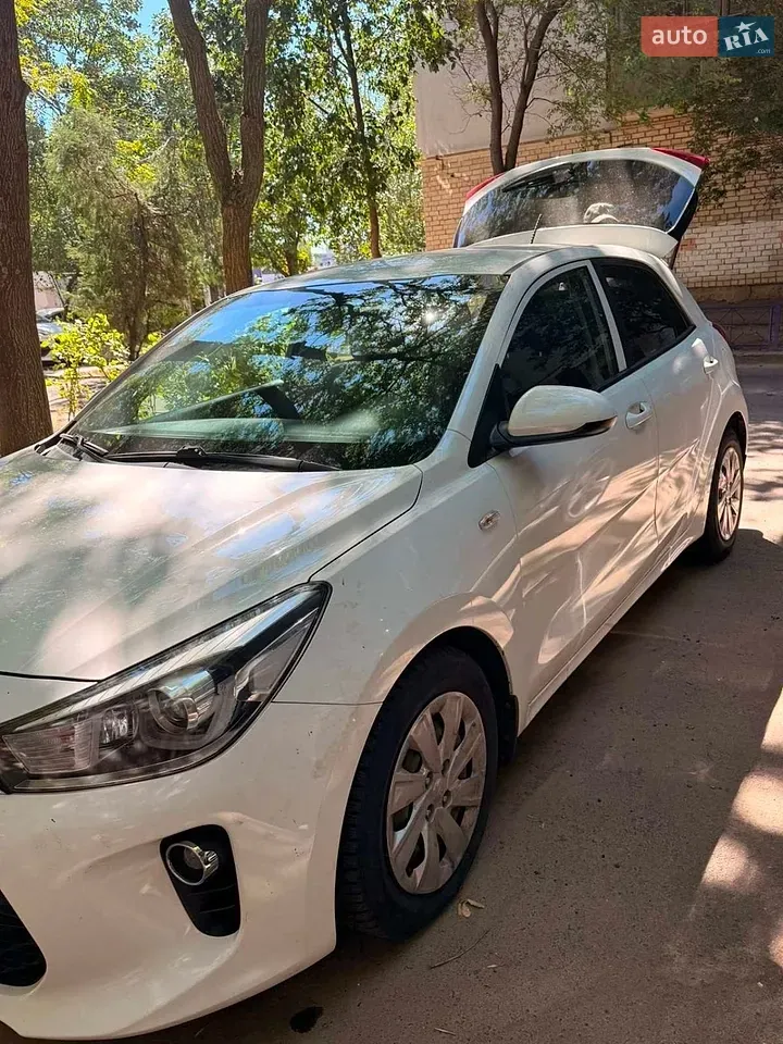 Kia Rio 2017 photo 3