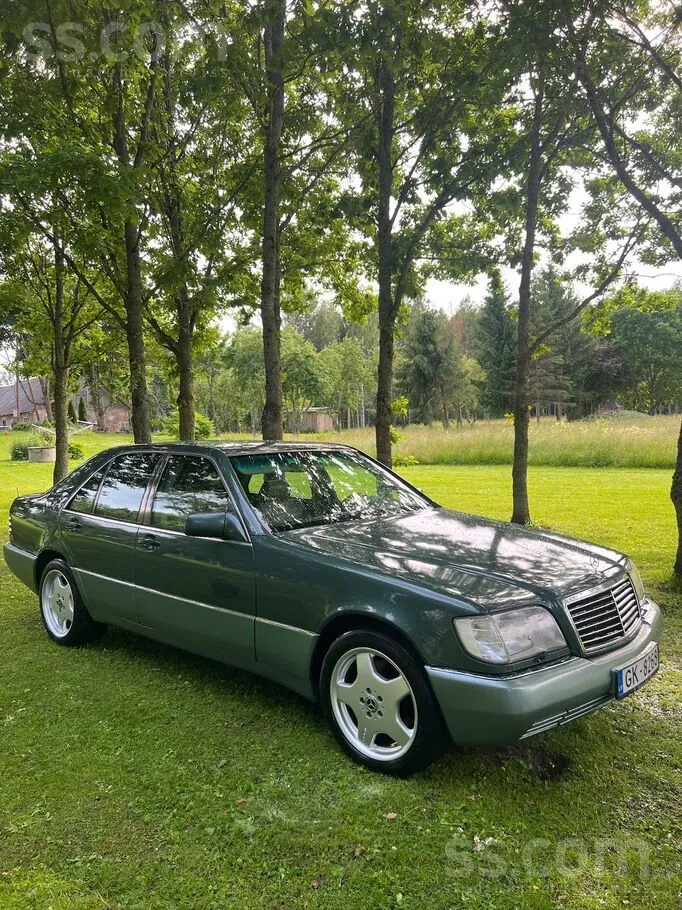 Mercedes-Benz S320 1993 photo 2