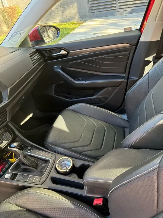 Volkswagen Jetta 2024 photo 5