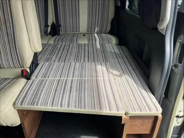 Toyota Hiace Wagon 2023 photo 4