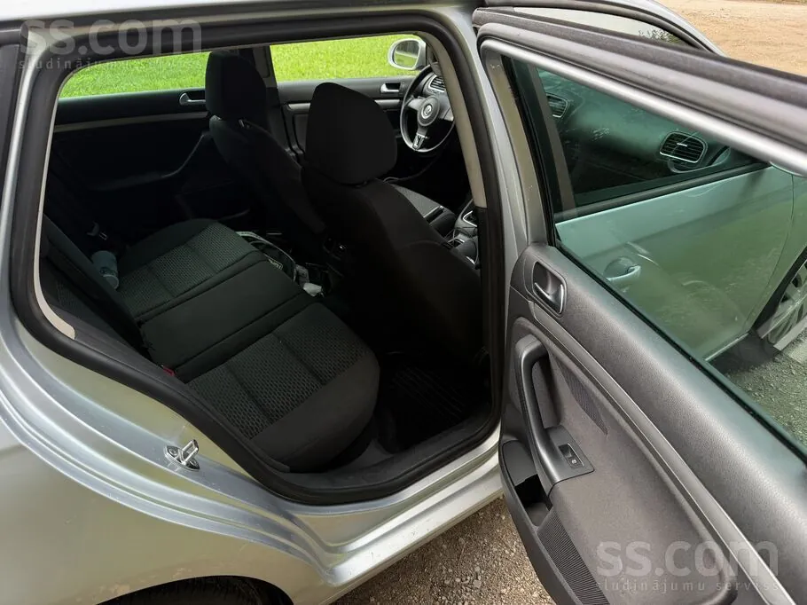 Volkswagen Golf 6 2012 photo 4